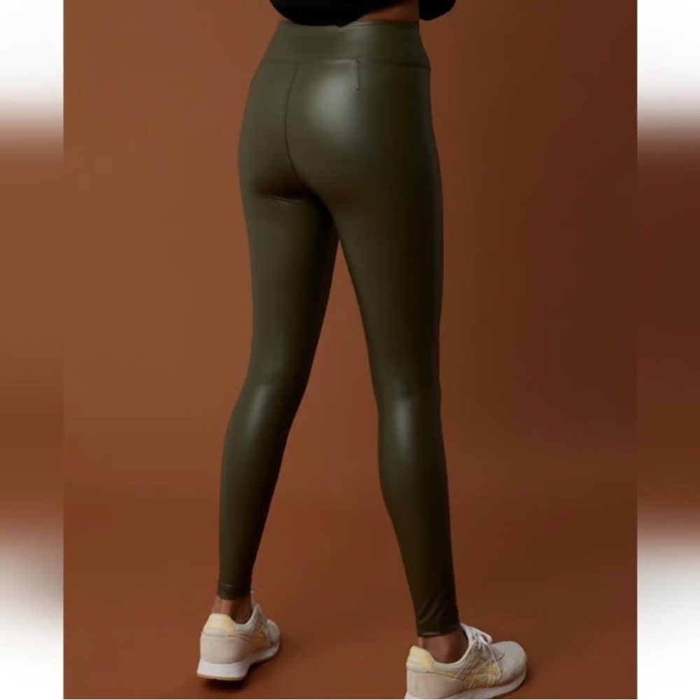 Aerie OFFLINE Olive Faux Leather Real Luxe Leggings NWT - Picture 2 of 11